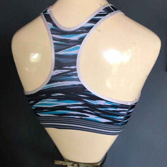 Under Armour compression sports bra, XS - Picture 3 of 5